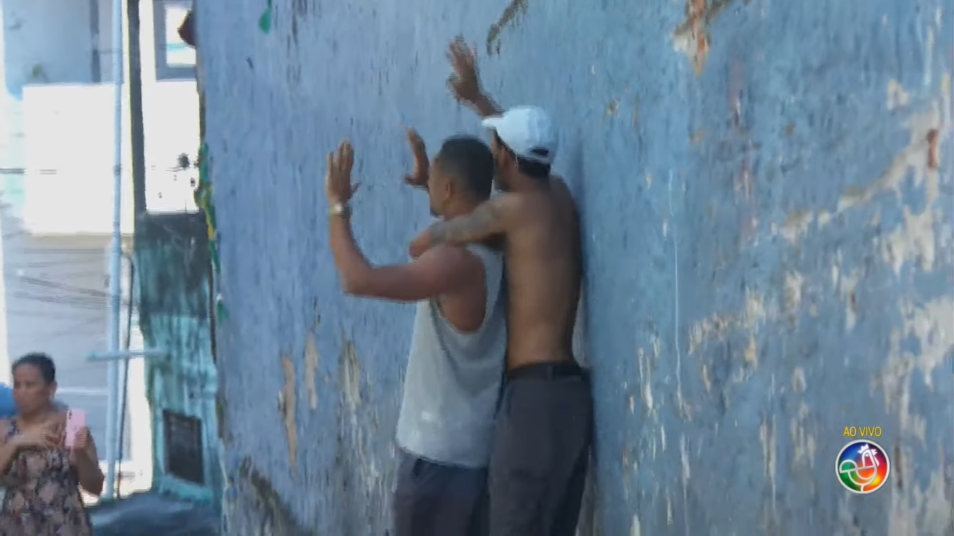 Criminoso manteve dois homens como ref&eacute;ns no Nordeste de Amaralina