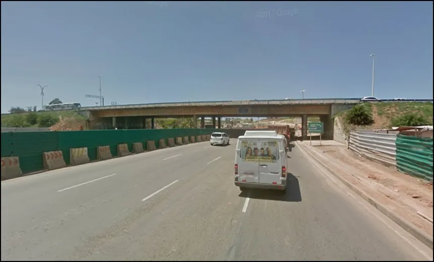 Motociclista morre após colidir em muro de viaduto na Av.Paralela