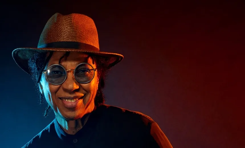 "Vesúvio": Djavan apresenta novo show em Lauro de Freitas