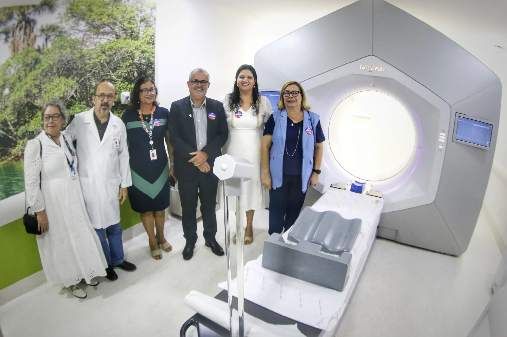 Bahia amplia atendimento oncológico com 'Agora Tem Especialistas'