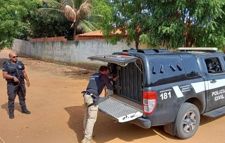 Mais de 50 envolvidos em ações criminosas são presos na manhã desta terça na Bahia