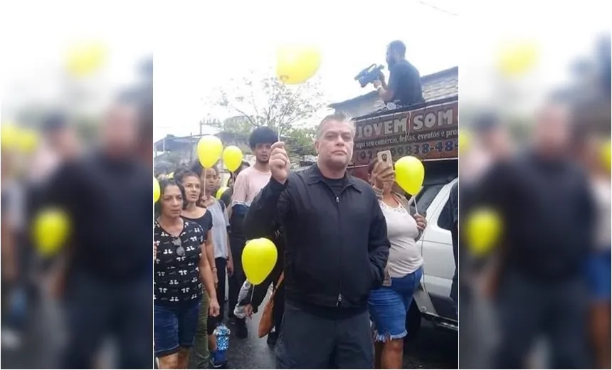 Modo Fabio Assunção: ator vai a enterro e protesto contra morte de criança 