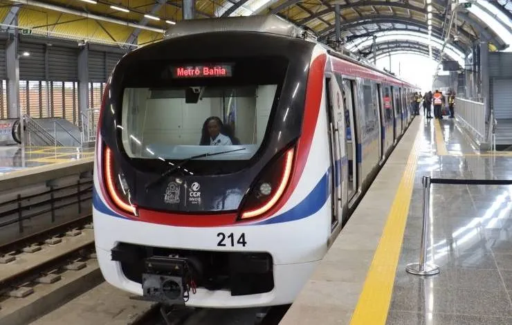 Estação Campinas do metrô de Salvador opera sem cobrança de tarifa