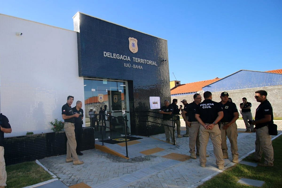 H&aacute; mais de um ano foragido por estrupro de crian&ccedil;as e aliciamento de menores, o homem foi localizado em Iui&uacute;, no interior da Bahia. Foto: GovBA