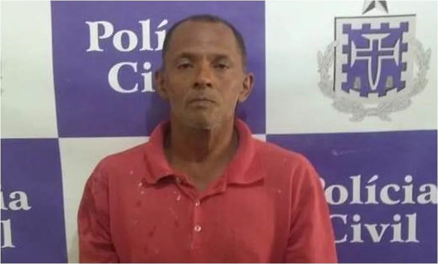 Avô é preso após tentar matar o neto de 15 anos a facadas; estado da vítima é grave