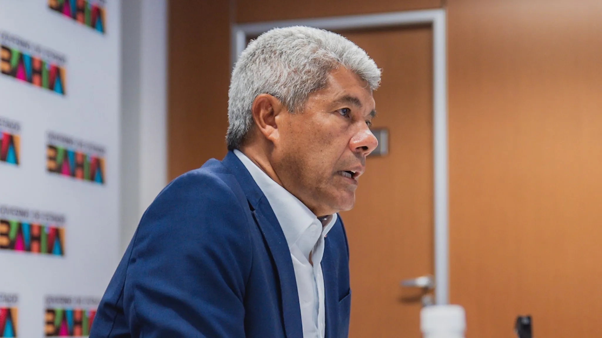 Jerônimo faz 22º pedido e empréstimo à AL-BA e justifica: ‘Aliviar dívida’