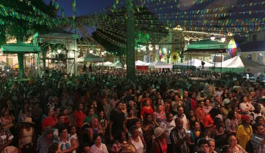 São João em Salvador vai ter Juliette, Adelmário e Bell Marques, anuncia Rui Costa; veja atrações