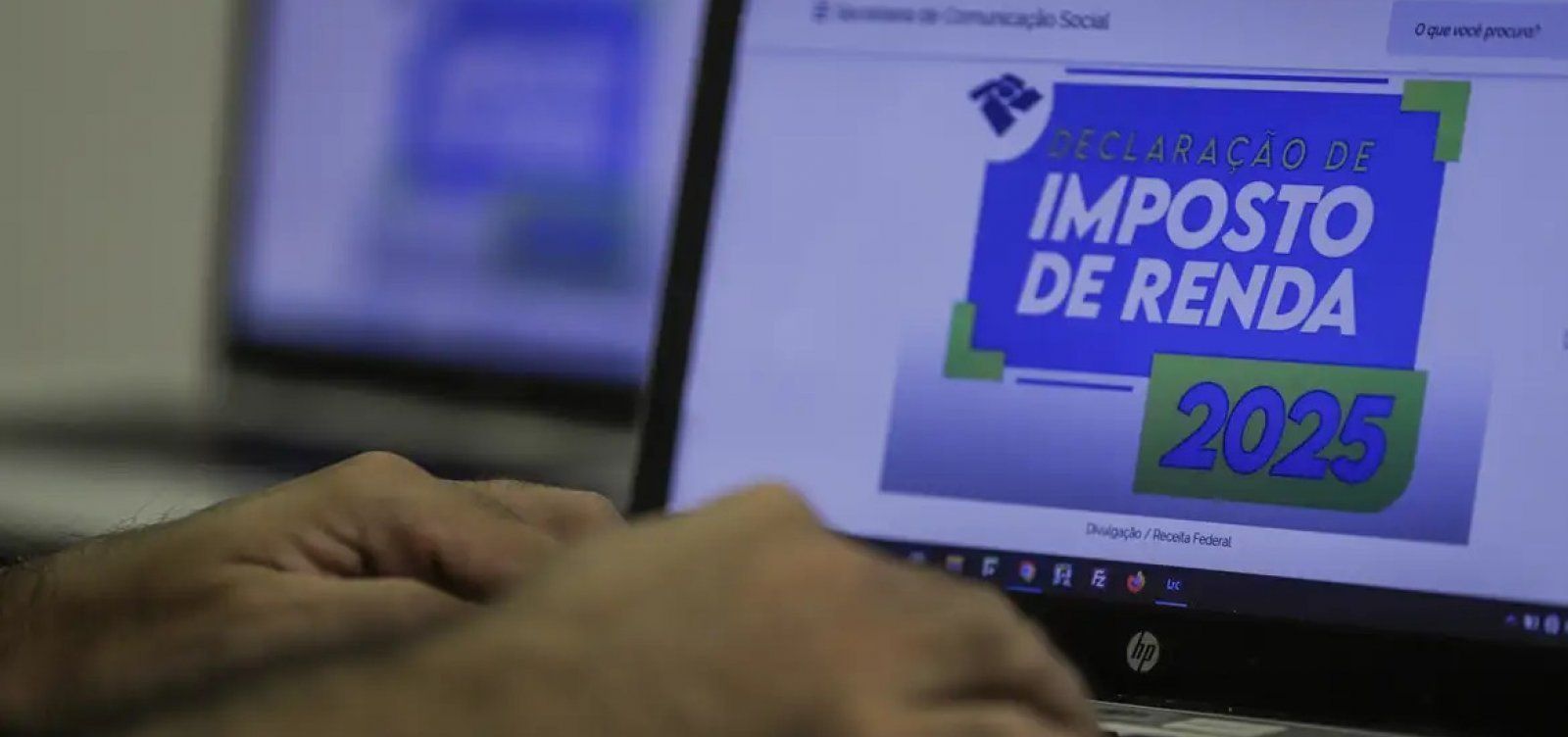 A partir das 9h desta ter&ccedil;a-feira (23), contribuintes de todo o pa&iacute;s j&aacute; podem consultar se foram inclu&iacute;dos no segundo lote de restitui&ccedil;&atilde;o do Imposto de Renda Pessoa F&iacute;sica (IRPF) 2026.  | Foto: Jo&eacute;dson Alves/Ag&ecirc;ncia Brasil