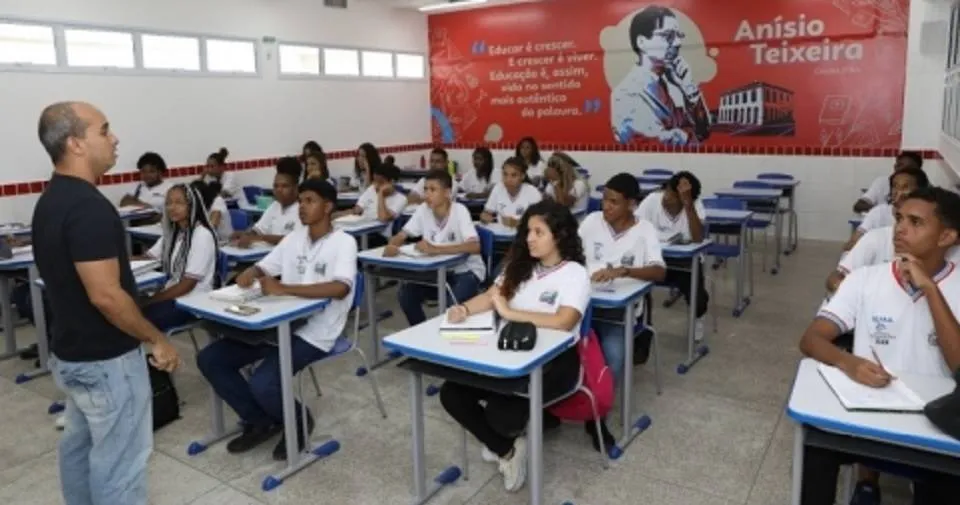 Governo baiano paga 3ª parcela dos precatórios do Fundef a professores do estado