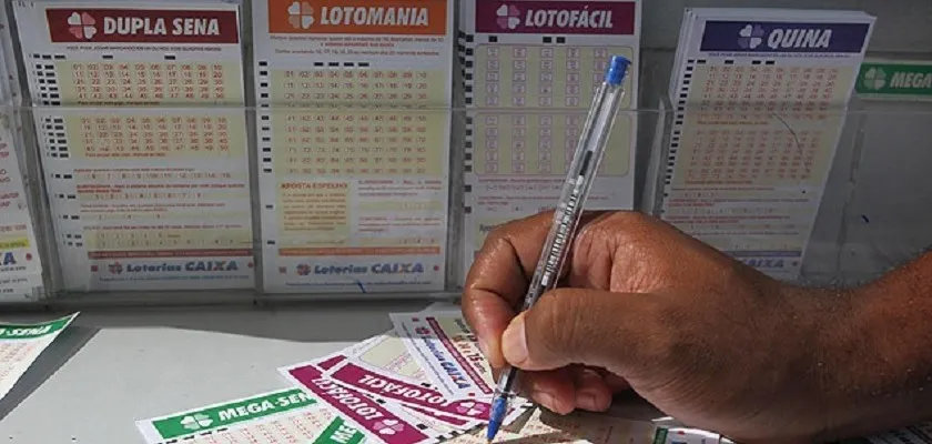 NINGUÉM GANHOU!: Mega-Sena acumula e prêmio pode chegar a R$ 10 milhões no sábado; veja as dezenas