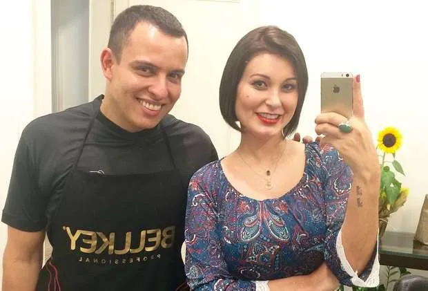 Andressa Urach fica morena: ?amei meu cabelo?
