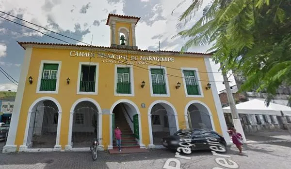 Prefeitura baiana lança licitação para construir "Casa de Velório" e é criticada