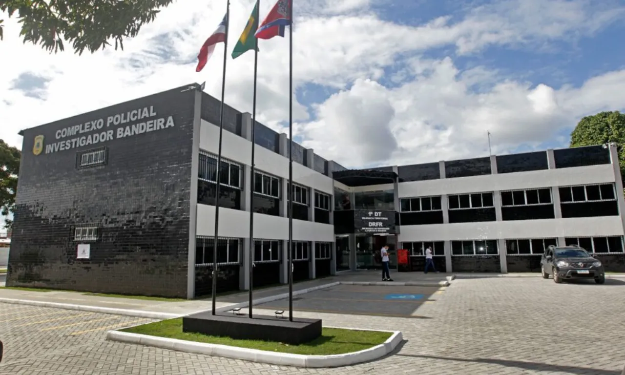 Casal é preso suspeito de incendiar casa envolvida em disputa judicial