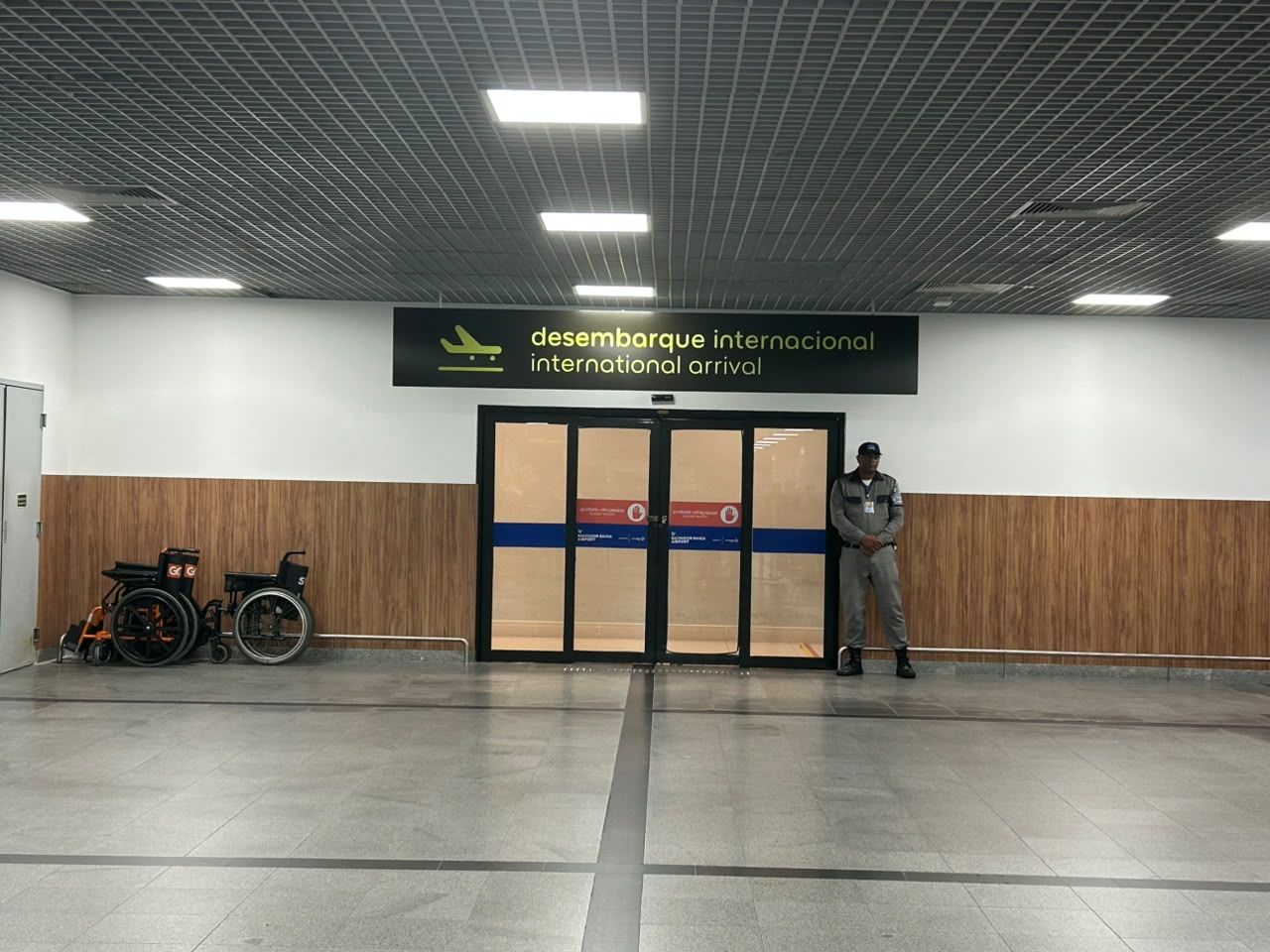 Desembarque Internacional Aeroporto De Salvador