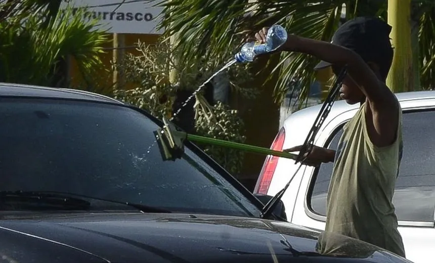 Brasileiros elegem domingo representantes de conselhos tutelares