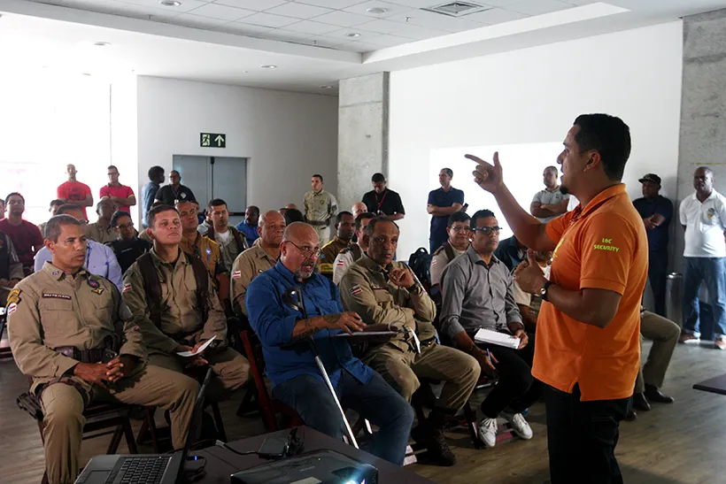 Mais de 300 policiais militares reforçam segurança em primeiro BaVi do Brasileirão