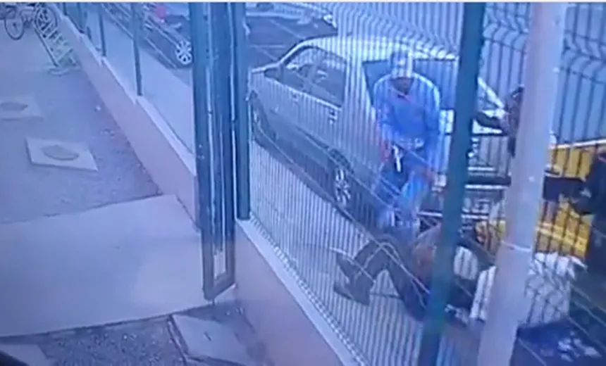 Exclusivo! Assista à ação contra carro-forte que roubou R$ 92 mil e deixou vigilante ferido em Amaralina