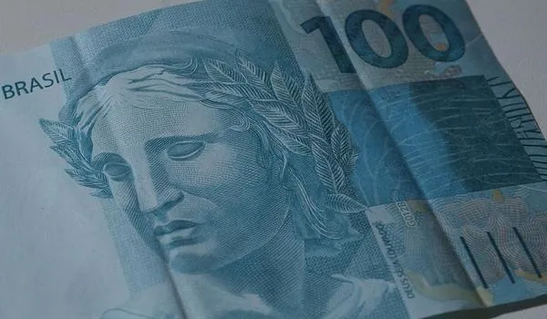 Veja quanto cada partido vai receber do "fundão" eleitoral; PT encabeça lista, com R$ 200 mi
