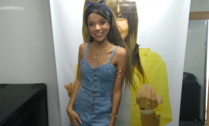 Estreando no Galinho 2019, Anna Catarina agita público: "fiquei muito emocionada"
