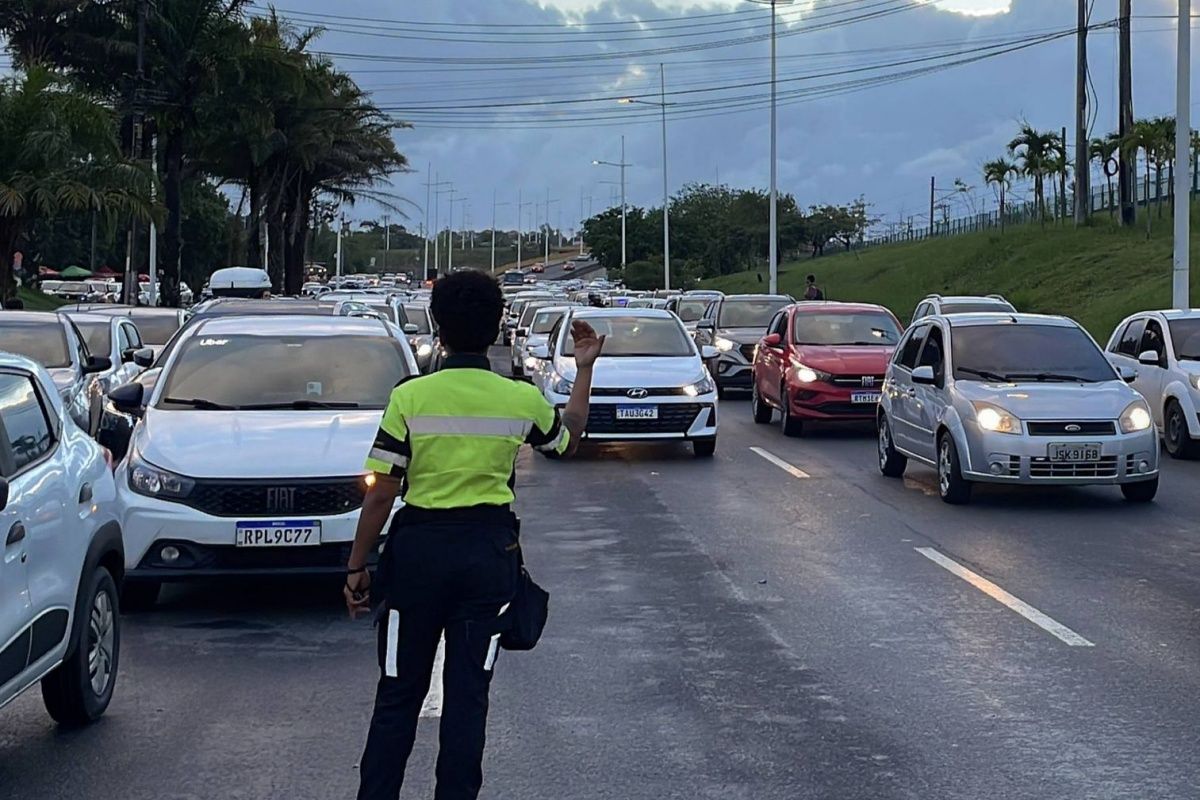 As mudanças no trânsito em Salvador vão afetar as regiões da Orla, Bonfim, Imbuí, Stiep e Pernambués. Foto: Transalvador