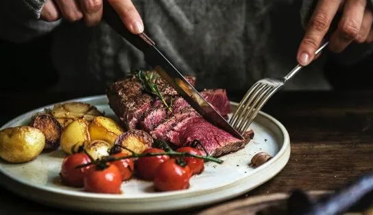 Importância, mitos e cuidados sobre o consumo da carne vermelha