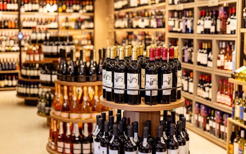 A degusta&ccedil;&atilde;o contar&aacute; com harmoniza&ccedil;&otilde;es leves, incluindo queijos e p&atilde;es artesanais selecionados para real&ccedil;ar as caracter&iacute;sticas dos vinhos apresentados/Foto: Divulga&ccedil;&atilde;o/Almacen Pepe