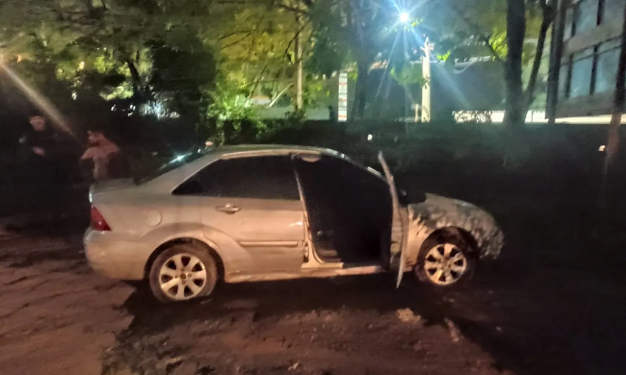 Homem é preso por estupro após ser flagrado com adolescente de 13 anos em Salvador