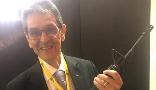 Enquanto aguardava prisão, Roberto Jefferson enviou mensagem atacando STF e ministros; confira o que foi dito
