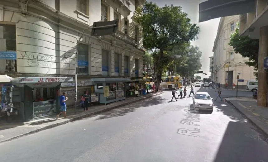 Por obras de requalificação, tráfego de veículos tem modificações no bairro do Comércio a partir desta terça-feira