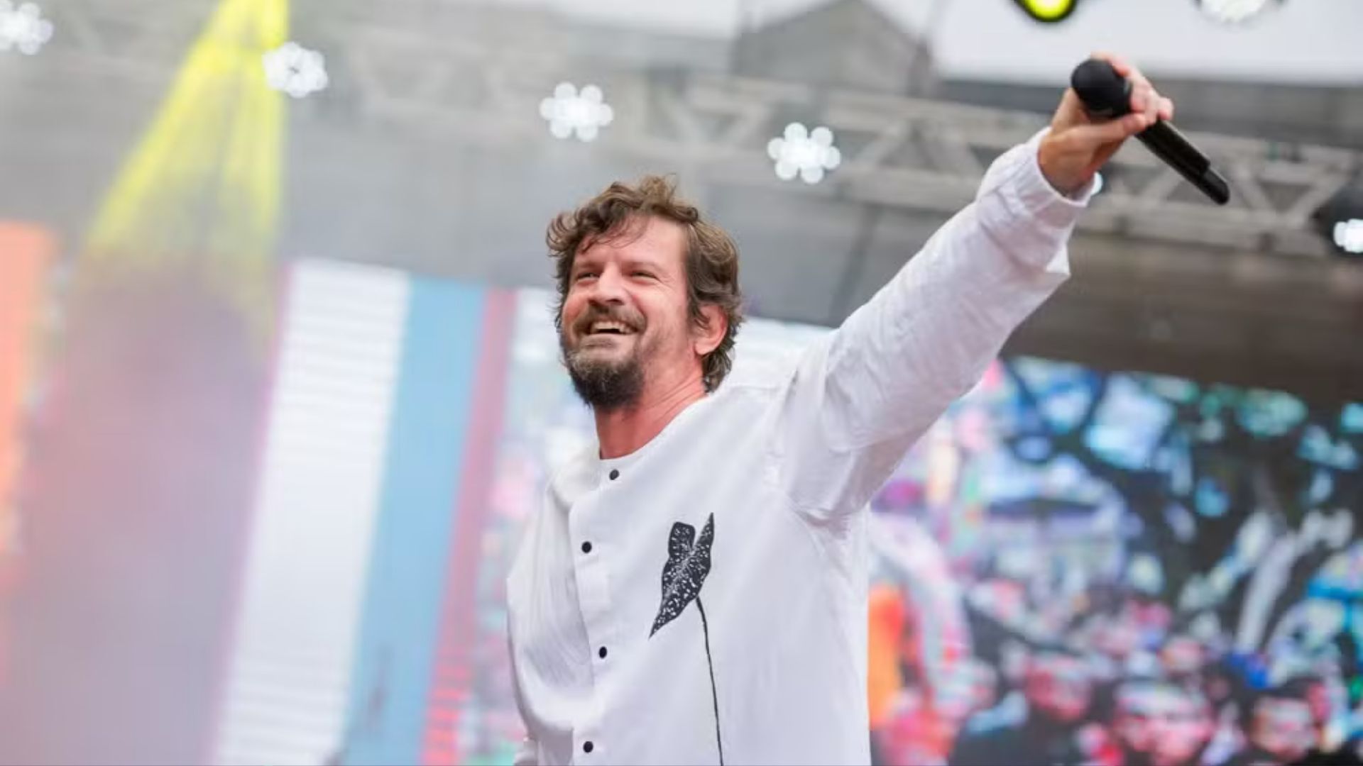 Saulo anuncia apresenta&ccedil;&atilde;o gratuita e beneficente neste domingo (25); Foto: Felipe Maaker/Divulga&ccedil;&atilde;o