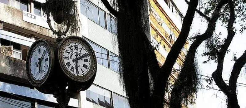 MARCA HISTÓRICA: Ponto de referência, relógio de São Pedro ‘comemora’ centenário nesta terça