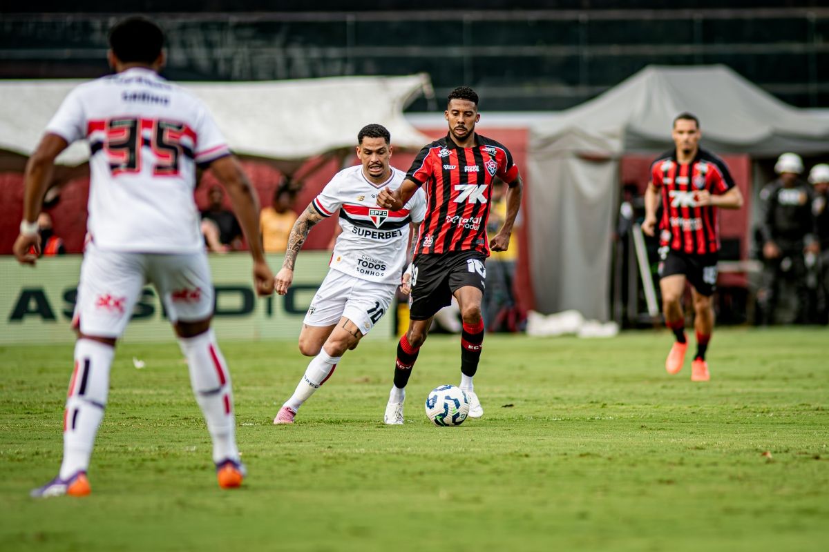 Colossal! Vitória vence São Paulo e fica na Série A em 2026. Foto: Victor Ferreira/EC Vitória
