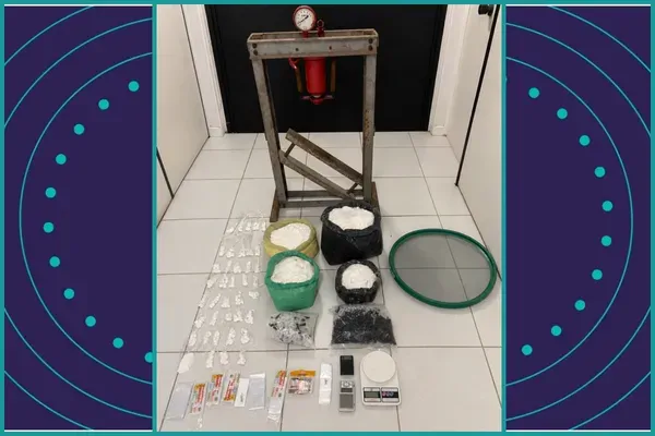 PM desarticula laborat&oacute;rio de drogas e apreende por&ccedil;&otilde;es em Feira de Santana. Foto: PMBA