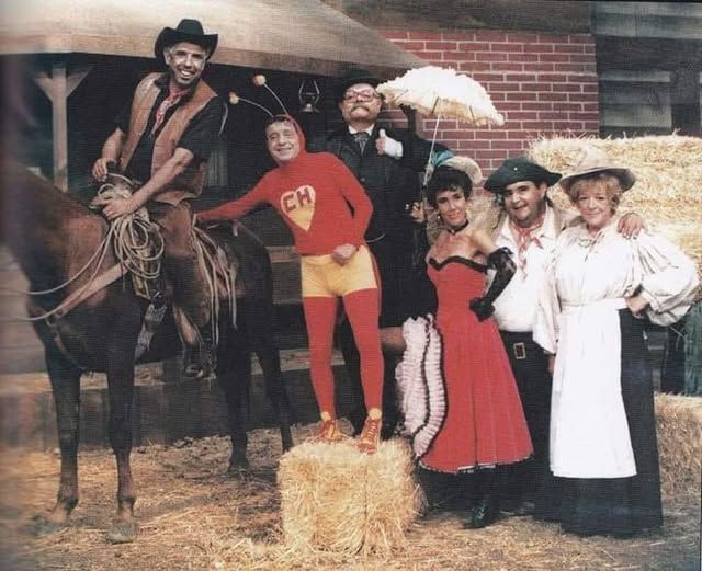 Chapolin Colorado nasceu na década de 1970, no programa de esquetes Chespirito. | Foto: Redes Sociais