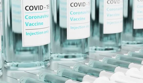 OMS diz que vacinas são eficazes contra 'todas variantes" da Covid-19