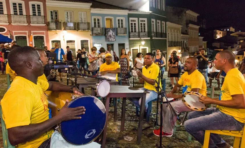 DIA E NOITE: Programação especial gratuita de verão do Pelourinho inicia nesta terça-feira