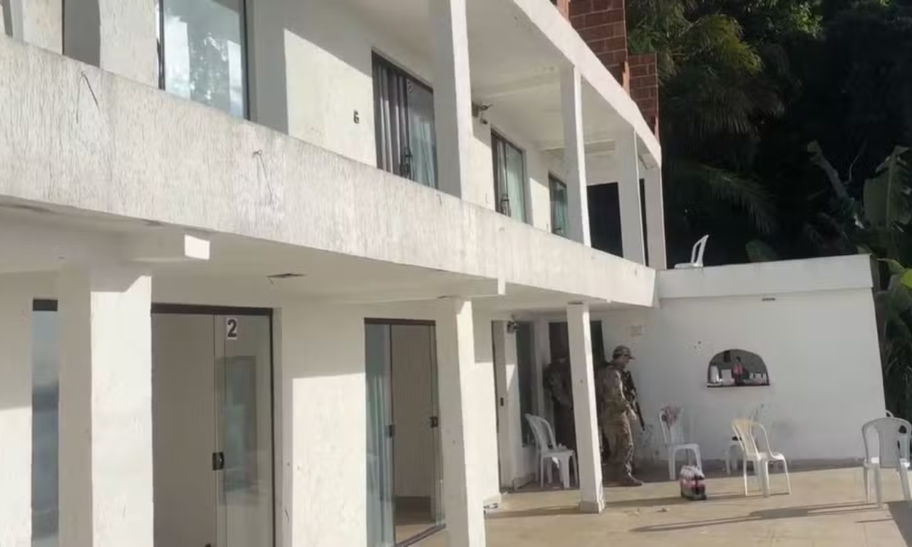 Mans&atilde;o em que foi encontrado l&iacute;der de fac&ccedil;&atilde;o. Foto: Divulga&ccedil;&atilde;o