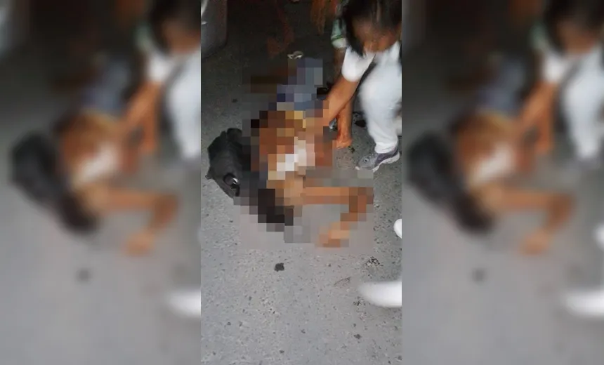 Jovem de 14 anos é executado com 11 tiros após sair de UPA na Bahia; vídeo registra correria