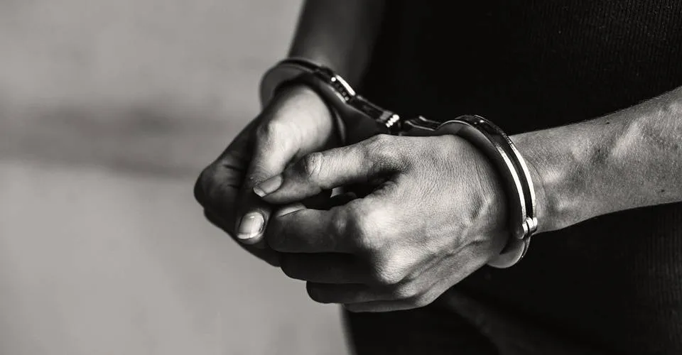 Homem é condenado a 53 anos de prisão por executar uma pessoa e tentar matar outras três na Bahia