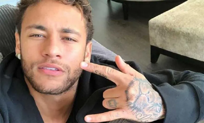 QUASE PRONTO: Após lesão, Neymar deve voltar para Paris nesta quinta (3)