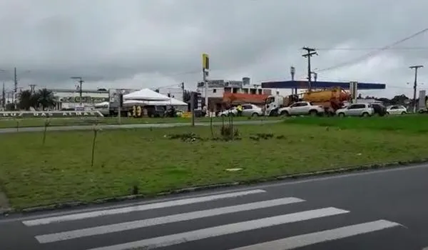 Baianos pegam "caminho da roça" mesmo com pandemia e situação acende alerta em cidades do interior 