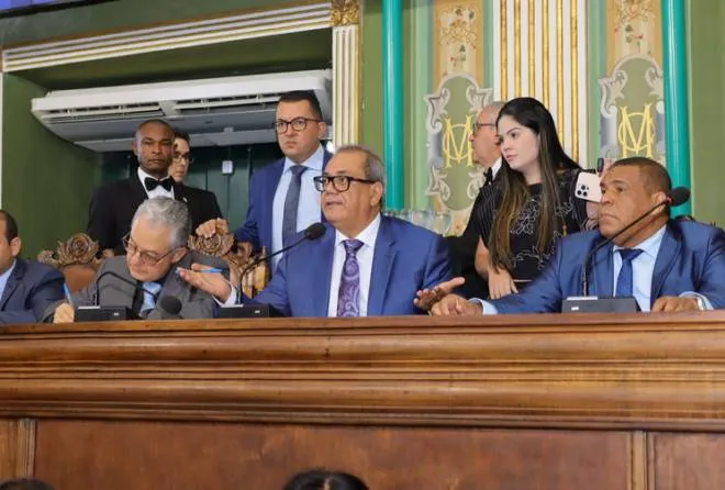Câmara de Salvador aprova projeto de lei que altera cálculo das metas anuais