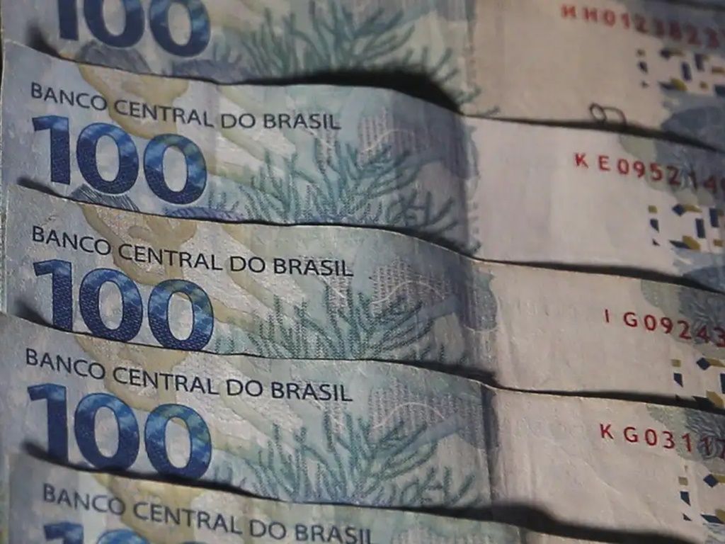Cada acertador da Lotofácil e Quina vai embolsar R$ 1,7 milhão e R$ 5,2 milhões, respectivamente. Foto: Agência Brasil