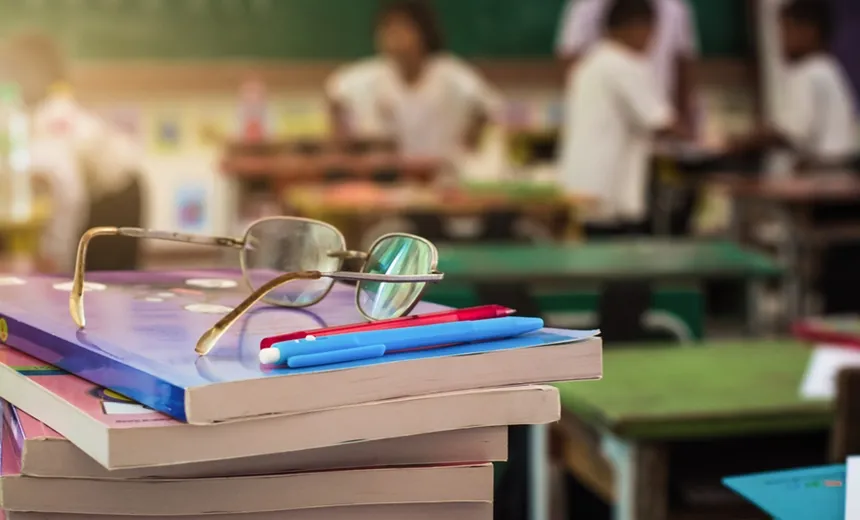 Pesquisa mostra o índice de reprovação e evasão escolar no Brasil; confira