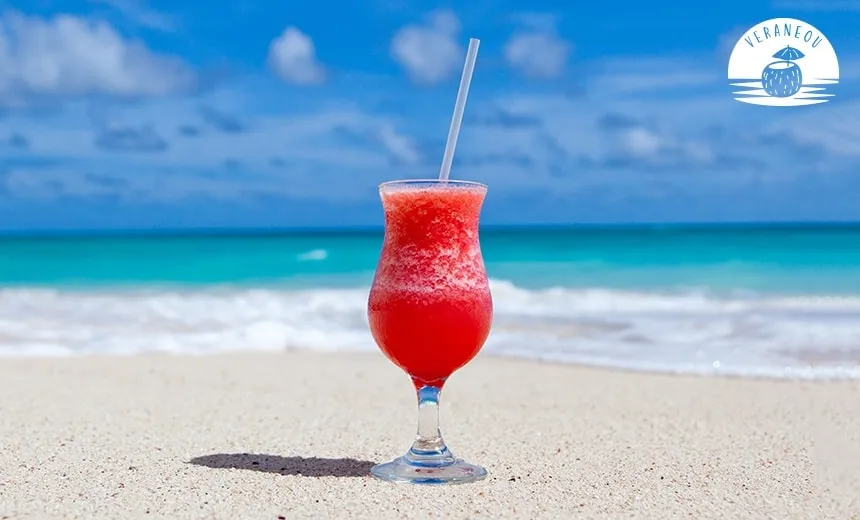 Veraneou: você sabe quais as bebidas mais e menos calóricas? Mostramos!
