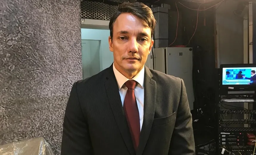 ‘Legislação tem muito a evoluir’, diz delegado sobre crimes cibernéticos; assista