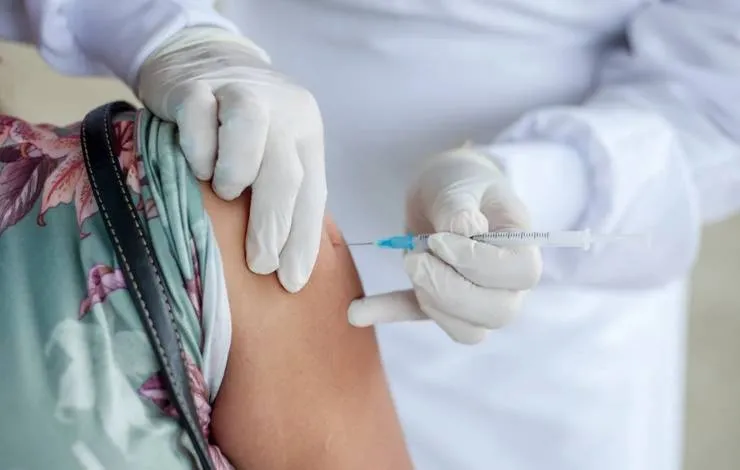 Ministério da Saúde envia nova remessa de vacinas contra a Covid-19 para a Bahia