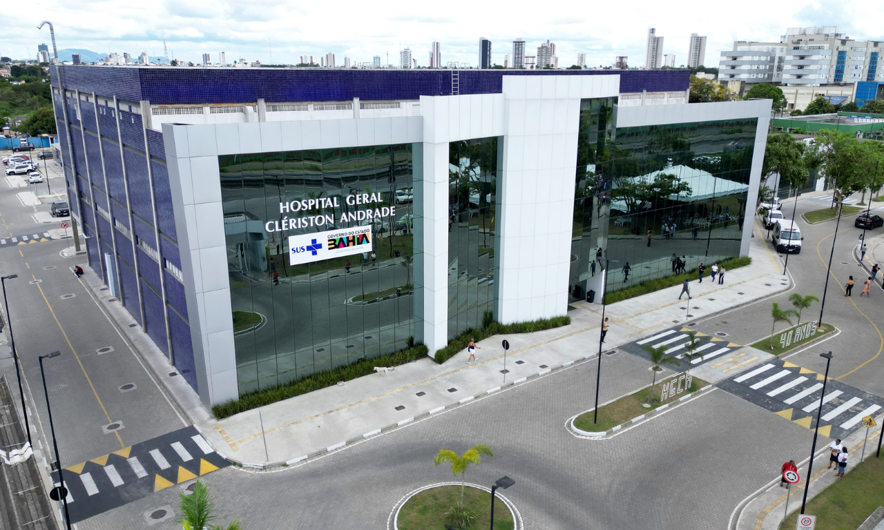 Jovem estava internada desde segunda-feira no Hospital Geral Clériston Andrade, em Feira de Santana. Foto: Sesab