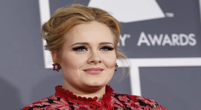 “Hello”, novo clipe de Adele, bate recorde de visualizações