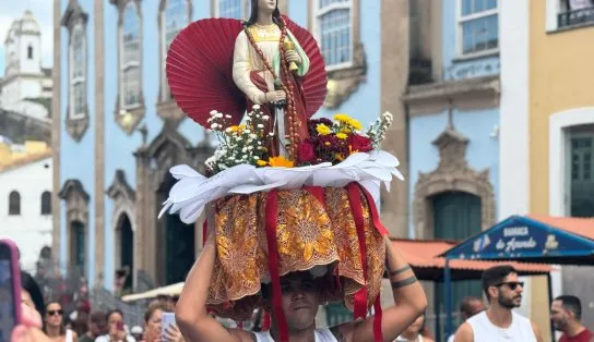Promessa cumprida: devotos celebram conquistas na Festa de Santa Bárbara